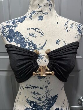 Pretty Little Thing- Black Bandeau Bikini Top with Gold Tone Accent-(6)